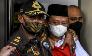 herry wirawan herry wirawan