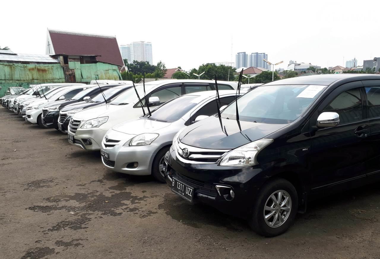 jual beli mobil bekas