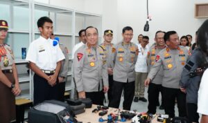 Wakapolri Tinjau SMA KTB